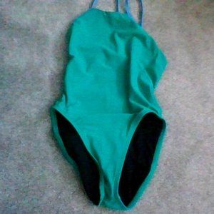 Jolyn Ocean with blue straps